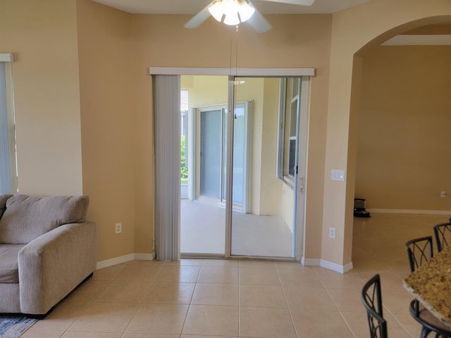 633 SW Long Key Court, Port St Lucie, FL 34986