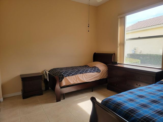 633 SW Long Key Court, Port St Lucie, FL 34986