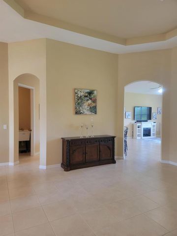633 SW Long Key Court, Port St Lucie, FL 34986