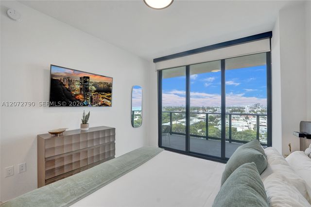 580 72nd St 1012, Miami Beach, FL 33141