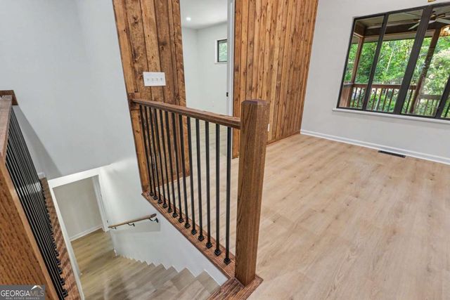 951 Mcclure Drive, Hayesville, NC 28904
