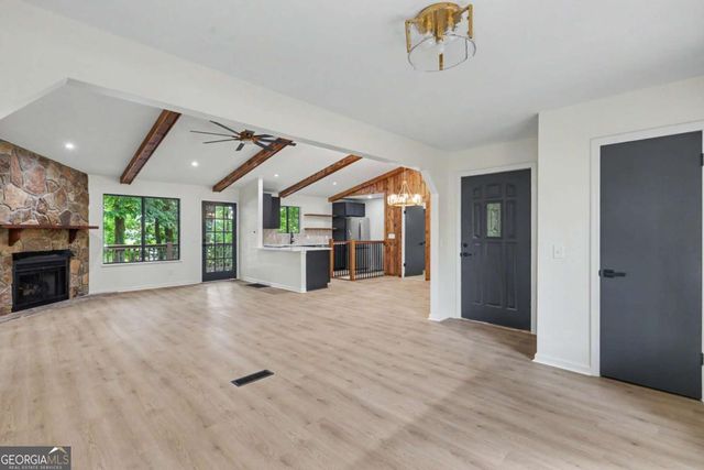 951 Mcclure Drive, Hayesville, NC 28904