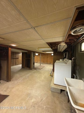 325 Sharon Road, Robbinsville, NJ 08691