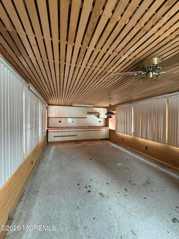 325 Sharon Road, Robbinsville, NJ 08691