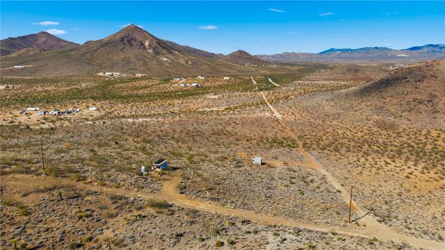Lot 8 Laguna Rd., Golden Valley, AZ 86413