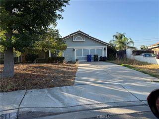 511 W Norwood, Rialto, CA 92377