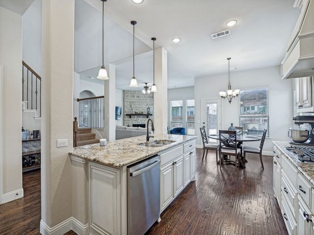 1011 Walford Drive, Forney, TX 75126