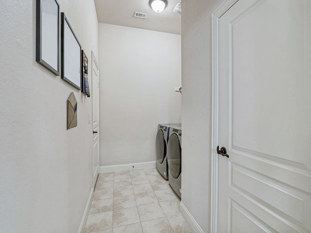 1011 Walford Drive, Forney, TX 75126