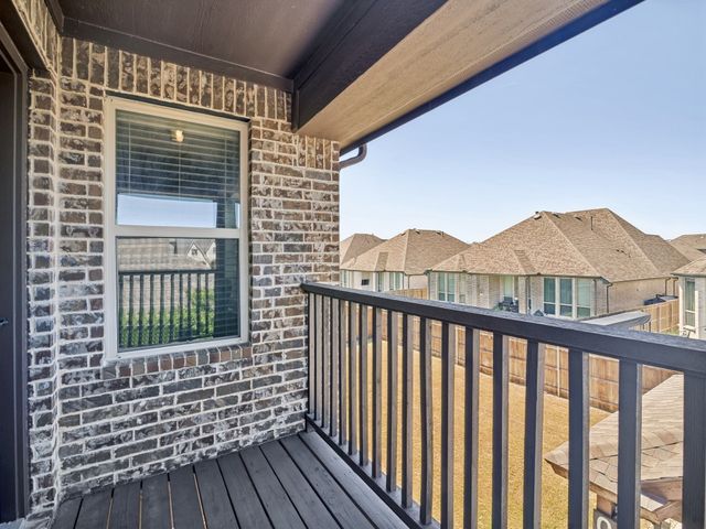 1011 Walford Drive, Forney, TX 75126