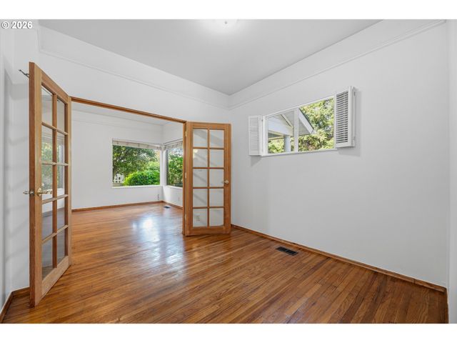 2237 Ne 14TH Ave, Portland, OR 97212