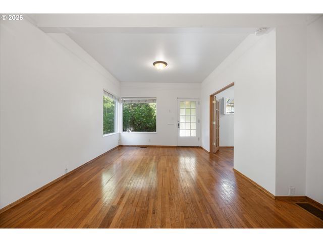 2237 Ne 14TH Ave, Portland, OR 97212