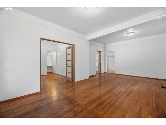 2237 Ne 14TH Ave, Portland, OR 97212