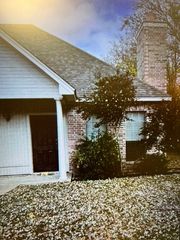 322 W Anderson Street, Weatherford, TX 76086