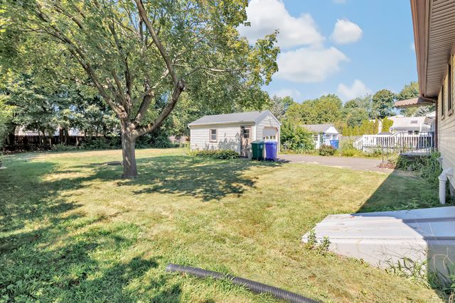 55 Leighton Drive, Stratford, CT 06614
