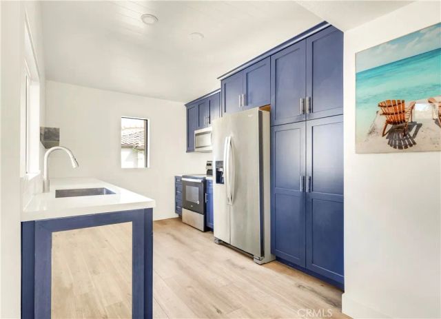 114 Corsica, Newport Beach, CA 92660
