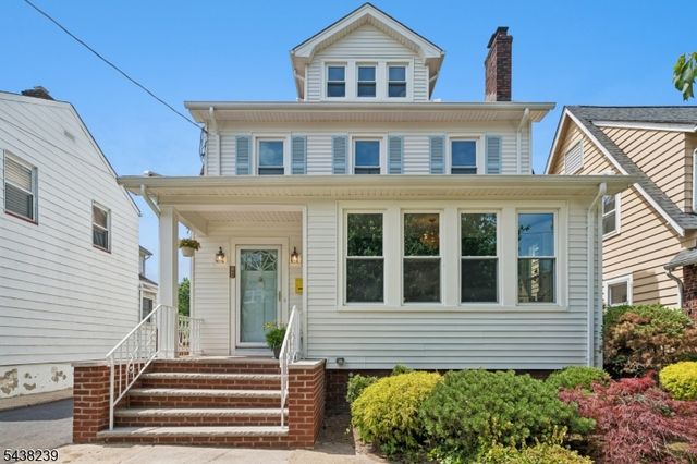 98 Midland Blvd, Maplewood Twp., NJ 07040