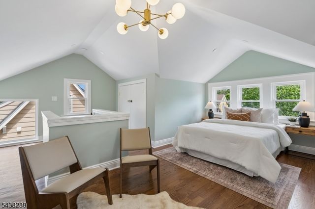 98 Midland Blvd, Maplewood Twp., NJ 07040