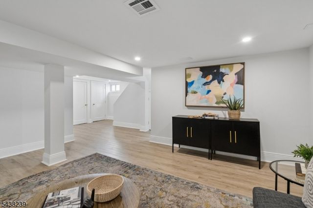 98 Midland Blvd, Maplewood Twp., NJ 07040