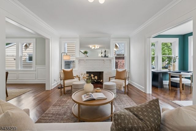 98 Midland Blvd, Maplewood Twp., NJ 07040