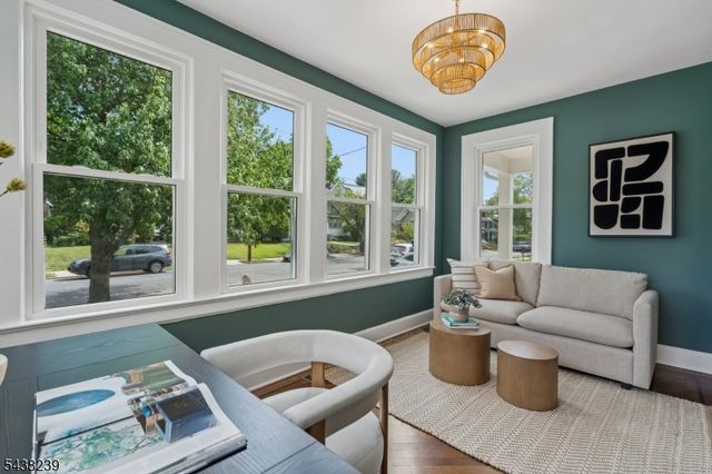 98 Midland Blvd, Maplewood Twp., NJ 07040