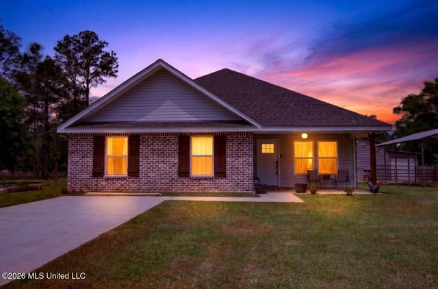 8595 Mint Julep Drive, Perkinston, MS 39573