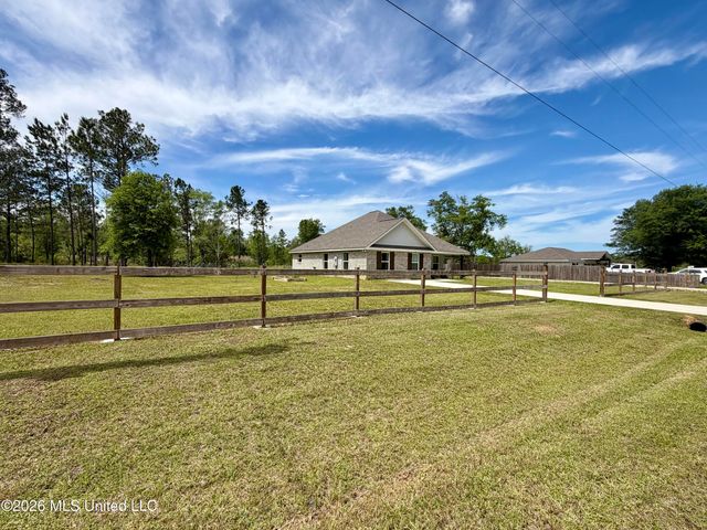 8595 Mint Julep Drive, Perkinston, MS 39573