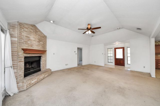 5415 Raintree Drive, Missouri City, TX 77459