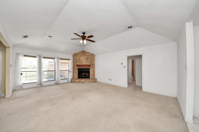 5415 Raintree Drive, Missouri City, TX 77459