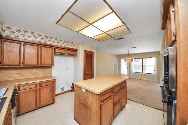 5415 Raintree Drive, Missouri City, TX 77459