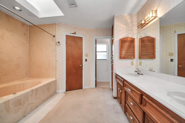 5415 Raintree Drive, Missouri City, TX 77459