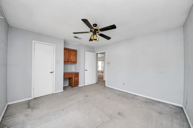 5415 Raintree Drive, Missouri City, TX 77459