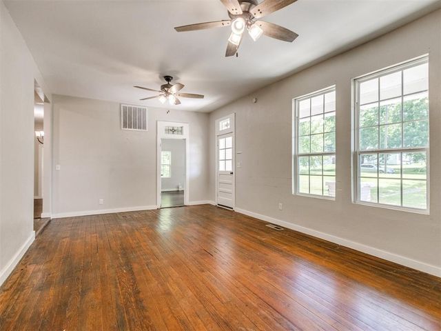 529 S 2nd Avenue, Purcell, OK 73080