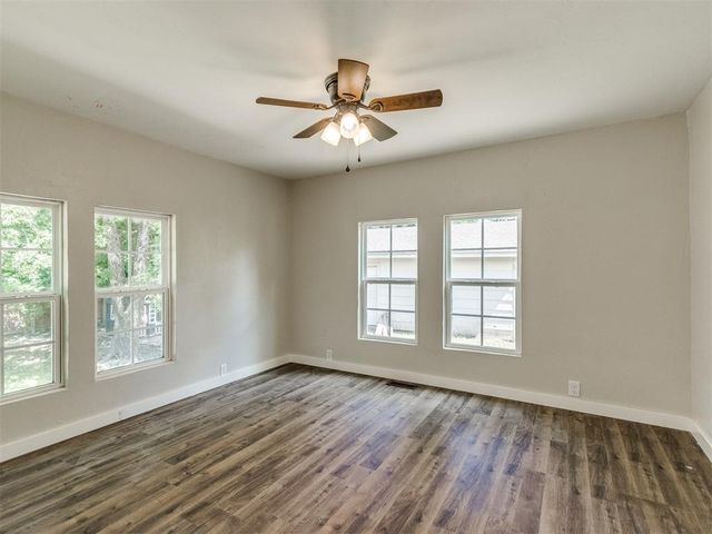 529 S 2nd Avenue, Purcell, OK 73080