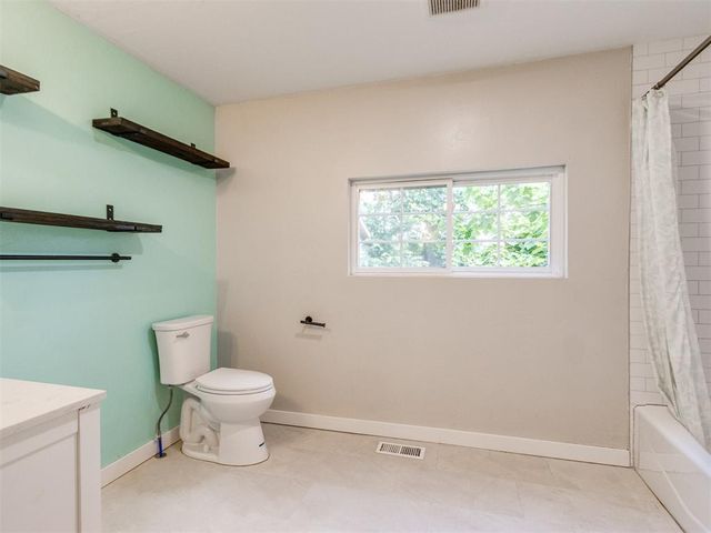 529 S 2nd Avenue, Purcell, OK 73080