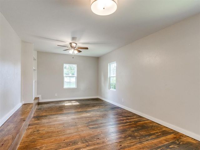 529 S 2nd Avenue, Purcell, OK 73080