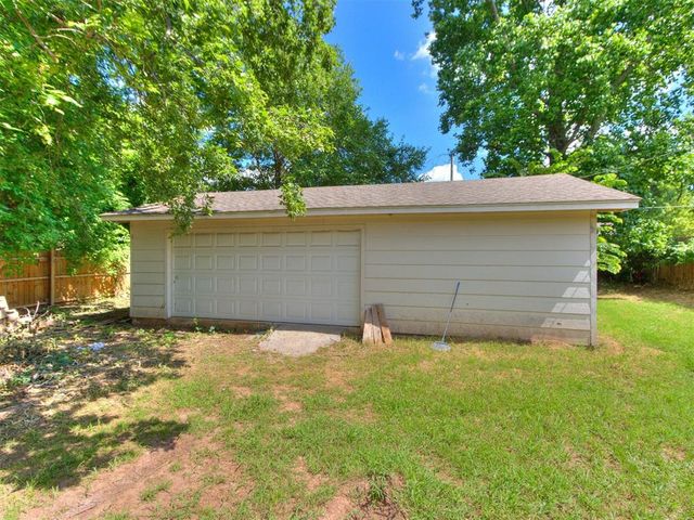 529 S 2nd Avenue, Purcell, OK 73080