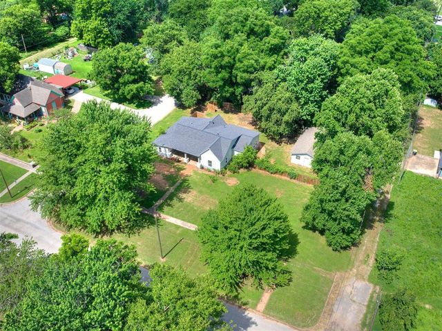 529 S 2nd Avenue, Purcell, OK 73080