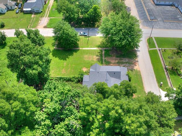 529 S 2nd Avenue, Purcell, OK 73080