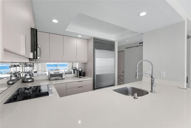 401 Ocean Dr 918, Miami Beach, FL 33139