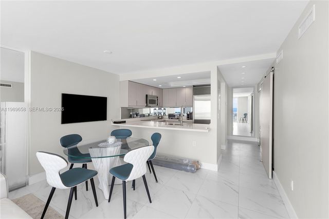 401 Ocean Dr 918, Miami Beach, FL 33139
