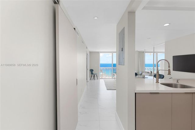 401 Ocean Dr 918, Miami Beach, FL 33139