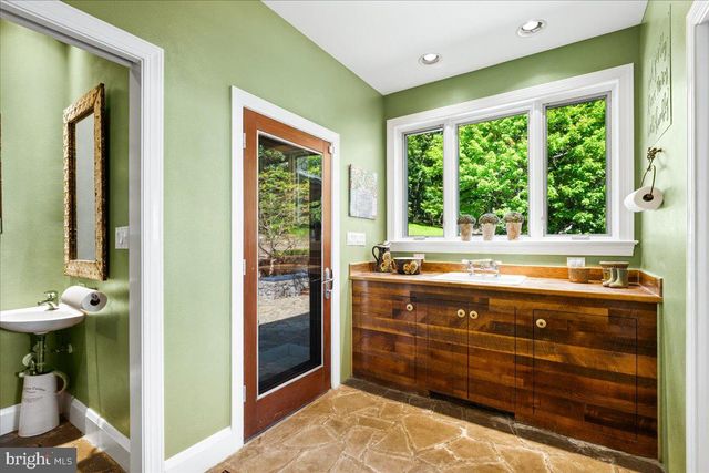 5506 BOOTJACK DR, Frederick, MD 21702