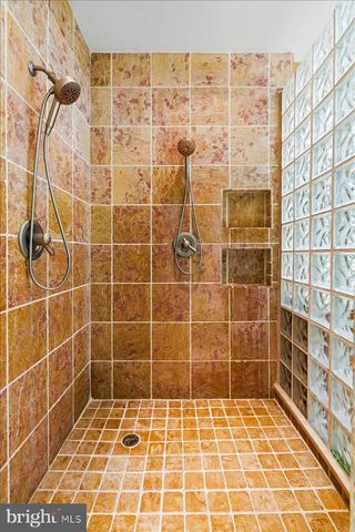 5506 BOOTJACK DR, Frederick, MD 21702