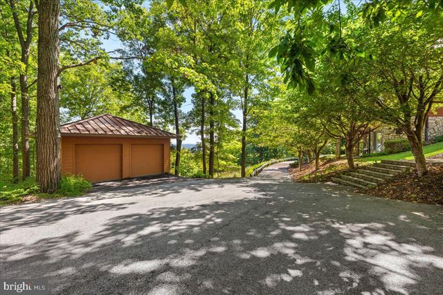 5506 BOOTJACK DR, Frederick, MD 21702