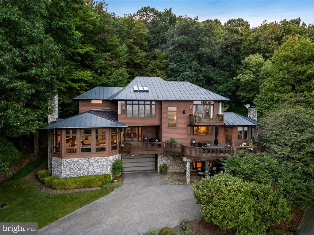 5506 BOOTJACK DR, Frederick, MD 21702