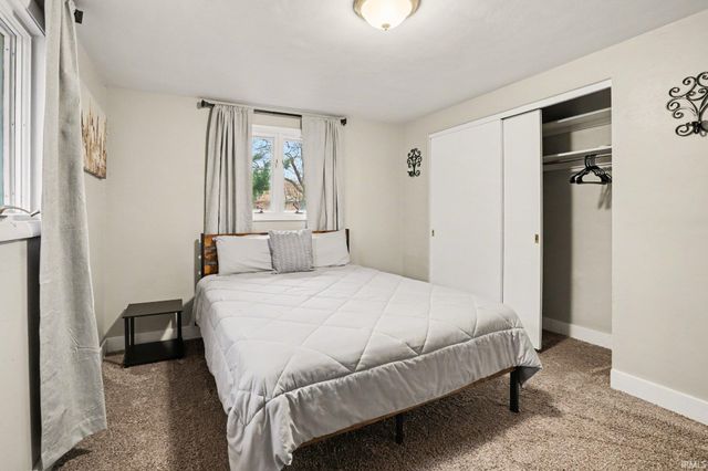 52770 Arbor Drive, South Bend, IN 46635