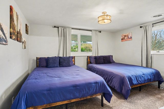 52770 Arbor Drive, South Bend, IN 46635