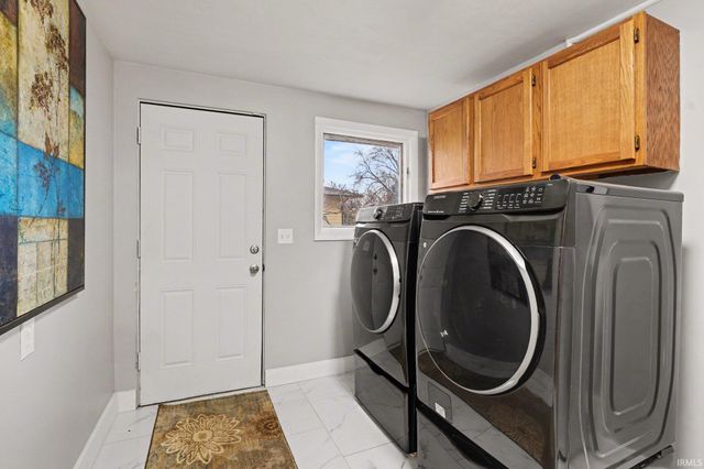 52770 Arbor Drive, South Bend, IN 46635