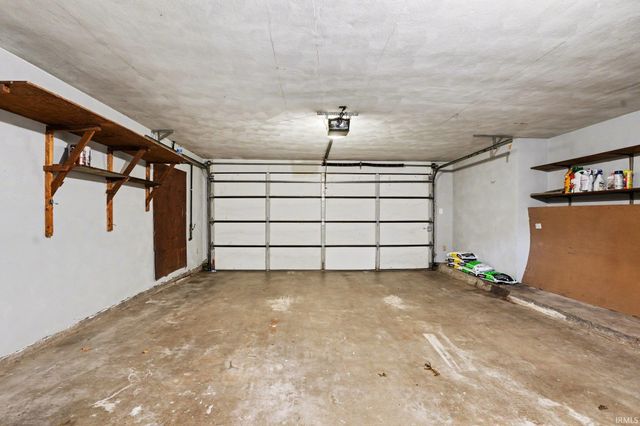 52770 Arbor Drive, South Bend, IN 46635