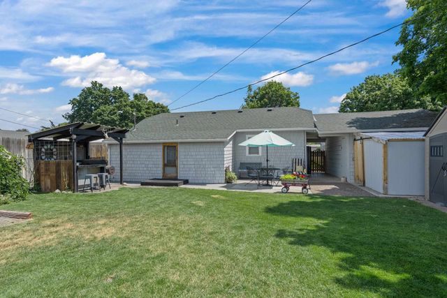 3021 N Girard Rd, Spokane, WA 99212